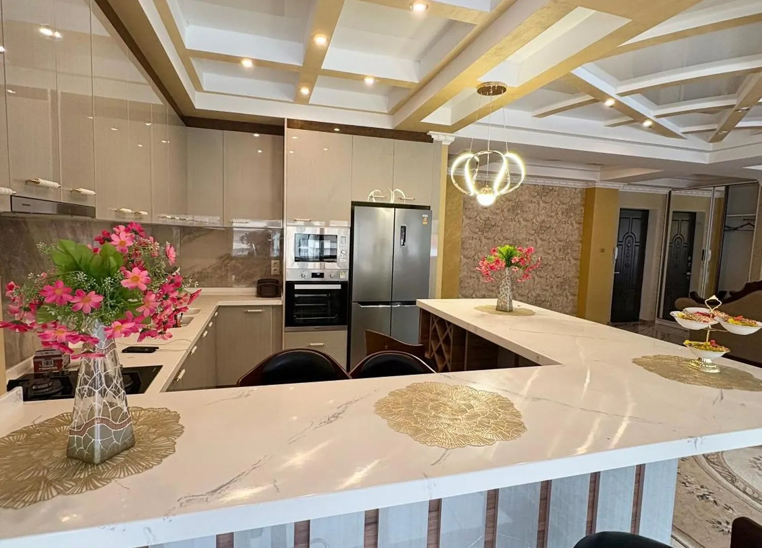 Apartment Ferienwohnung Near Liberty Square Behind Parliament Tbilisi Georgien